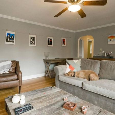 K9 Cottage Mainline Berwyn Exterior foto