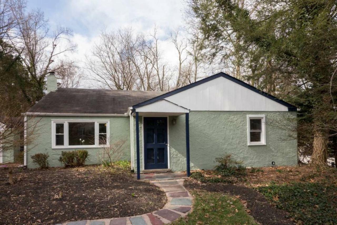 K9 Cottage Mainline Berwyn Exterior foto